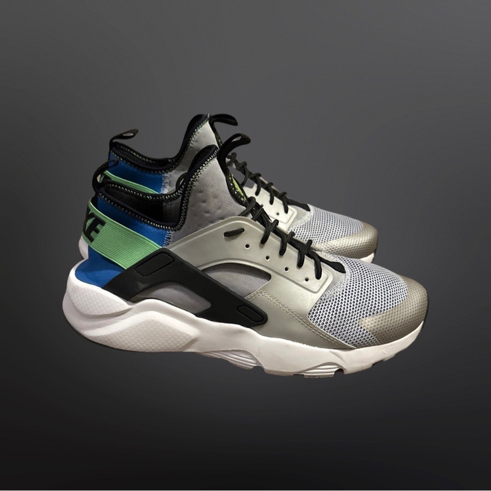 Nike huarache athletic shoes for men